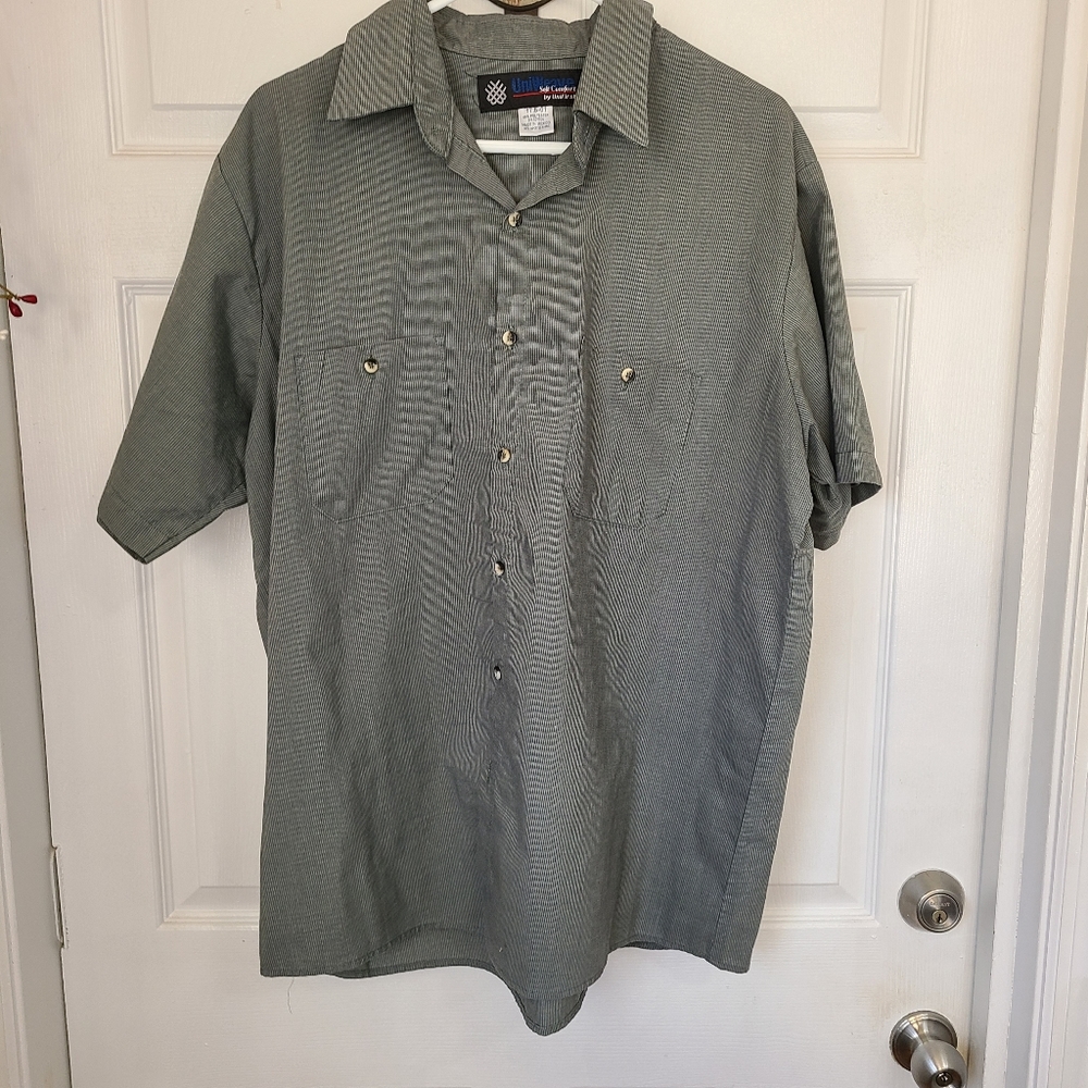 UniWeave Men's Classic Short Sleeve Button Down Work Shirt, Size: 17.5 Neck
